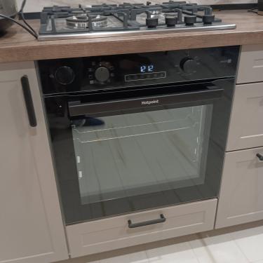 Установка и подключение встраиваемого электрического духового шкафа Демонтаж духового шкафа с сохранением Выезд мастера за пределы зоны бесплатного выезда