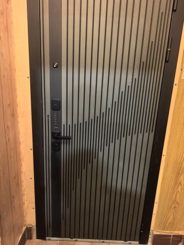 Установка входной двери весом до 95 кг