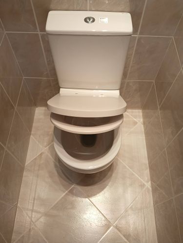 Установка напольного унитаза