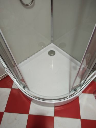 Установка смесителя (на готовые коммуникации)