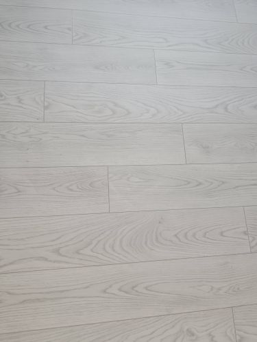 Монтаж пластикового плинтуса