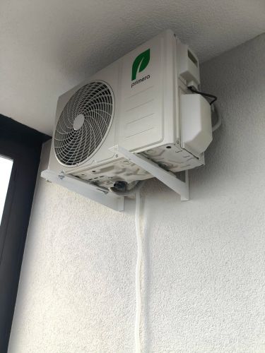Установка сплит системы 7-9 kBTU (одноэтапный монтаж)