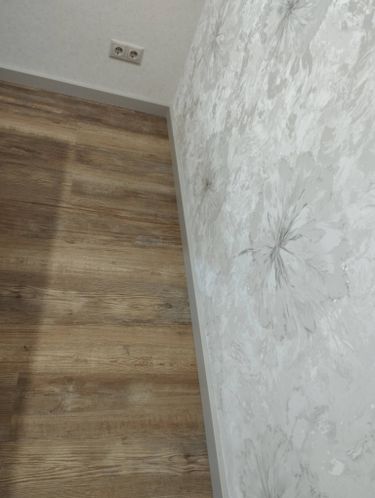 Монтаж деревянного/мдф плинтуса