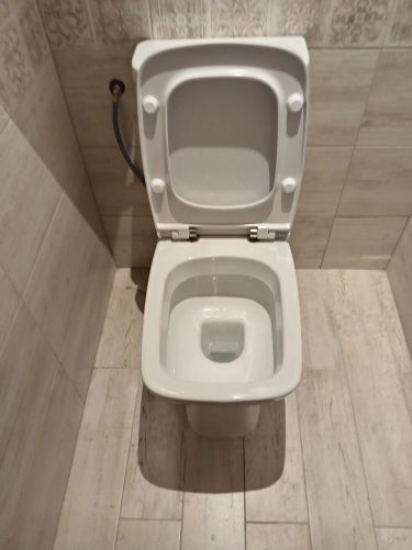 Установка напольного унитаза