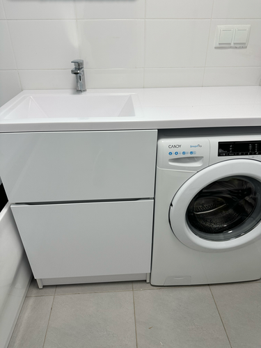 Установка отдельностоящей стиральной машины с подключением