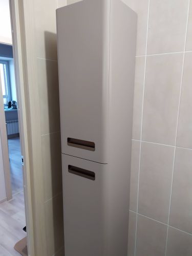 Установка комплекта: пенал + тумба +раковина + смеситель + зеркало