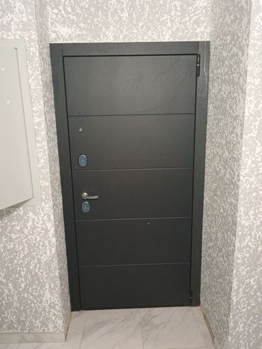 Установка входной двери весом до 95 кг