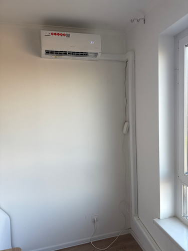 Установка сплит системы 7-9 kBTU (одноэтапный монтаж)