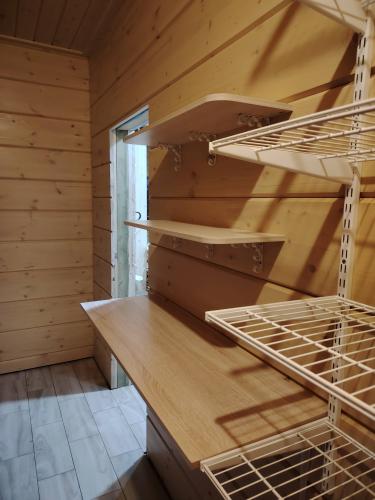 Навеска полки