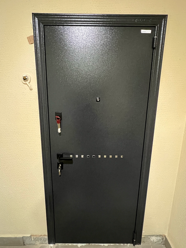 Установка входной двери весом до 95 кг