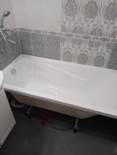 Установка акриловой/стальной ванны