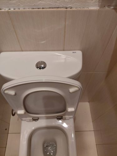 Замена арматуры сливного бачка