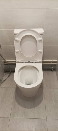 Установка напольного унитаза