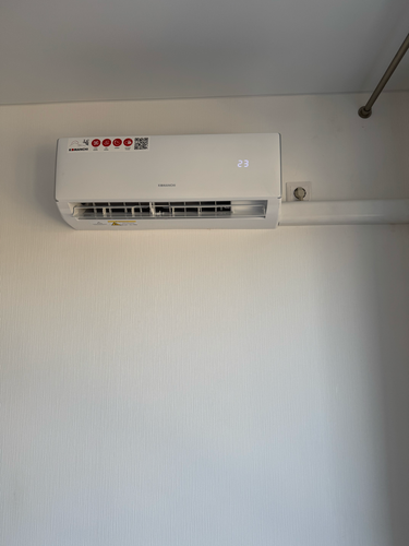 Установка сплит системы 7-9 kBTU (одноэтапный монтаж)