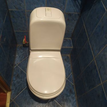 Установка напольного унитаза