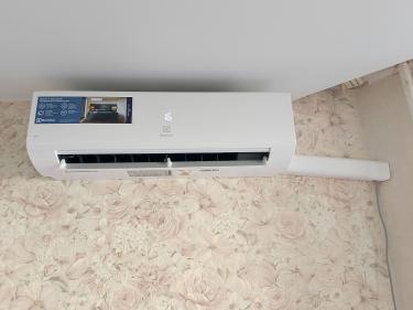 Установка сплит системы 7-9 kBTU (одноэтапный монтаж)