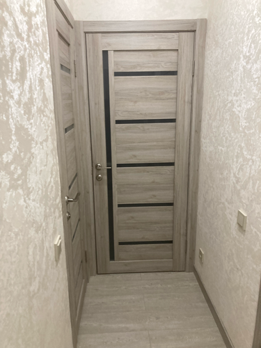 Установлена складная конструкция, обеспечивающая экономию пространства. Проведены работы по монтажу направляющих, креплению панелей и регулировке механизма для плавного функционирования.