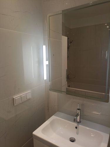 Монтаж и подключение настенно-потолочного светильника