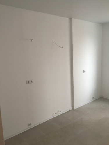 Проведены точные измерения для установки потолочного покрытия, учтены все параметры помещения, включая высоту, площадь и расположение коммуникаций. Подготовлены данные для дальнейших работ.