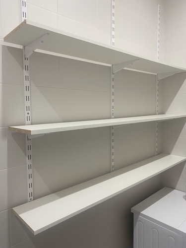 Навеска полки