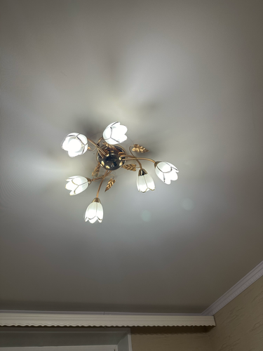 Установка люстры в сборке