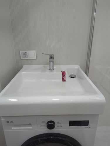 Установка подвесного унитаза (на готовую инсталляцию)
