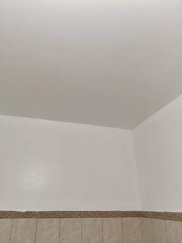 Покраска внутренних стен водоэмульсионной краской