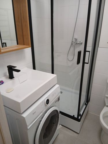 Установка смесителя (на готовые коммуникации)