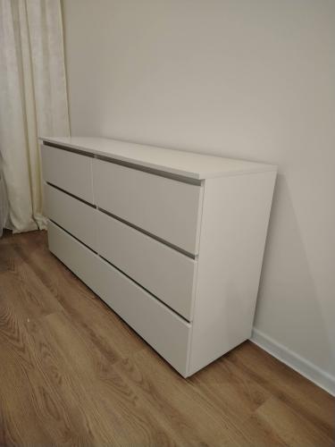 Установка карниза