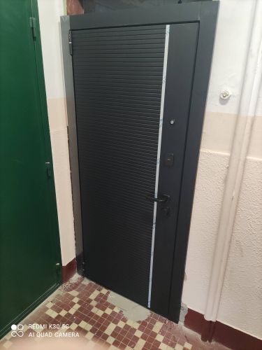 Установка входной двери весом до 95 кг