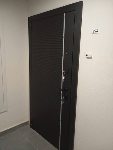 Установка входной двери весом до 95 кг