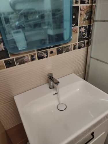 Установка смесителя (на готовые коммуникации)