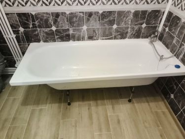 Установка акриловой/стальной ванны