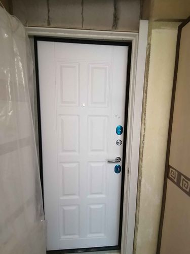 Установка входной двери