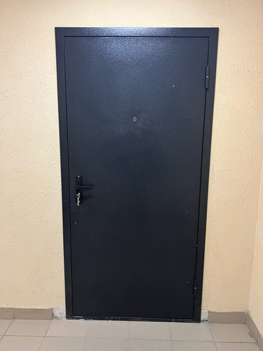 Установка входной двери весом до 95 кг