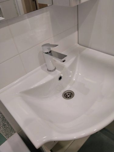 Установка смесителя (на готовые коммуникации)