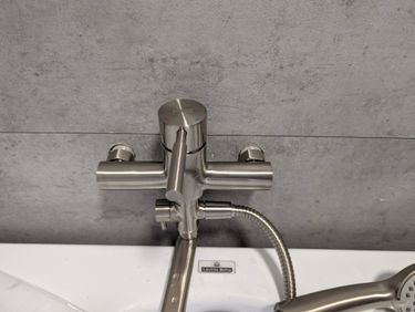 Установка напольного унитаза