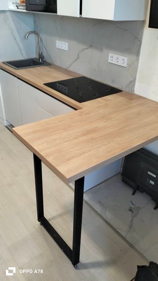 Установка столешницы ДСП Установка и подключение электрической варочной поверхности Установка и подключение врезной мойки