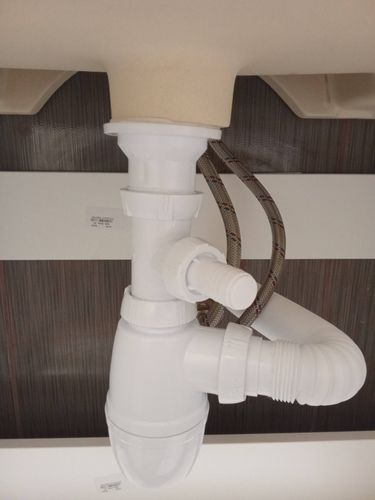 Установка смесителя (на готовые коммуникации)