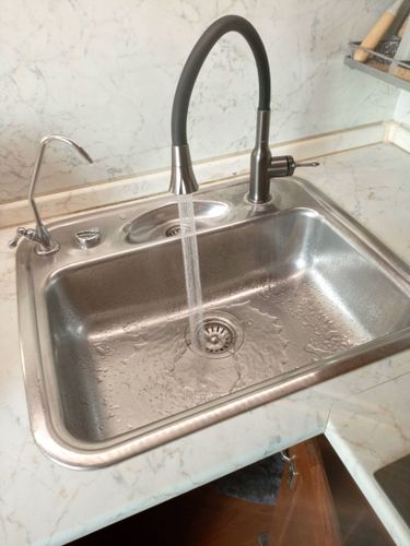 Установка смесителя (на готовые коммуникации)