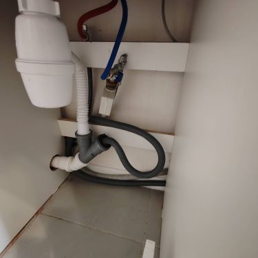 Установка и подключение вытяжки