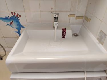 Установка смесителя (на готовые коммуникации)