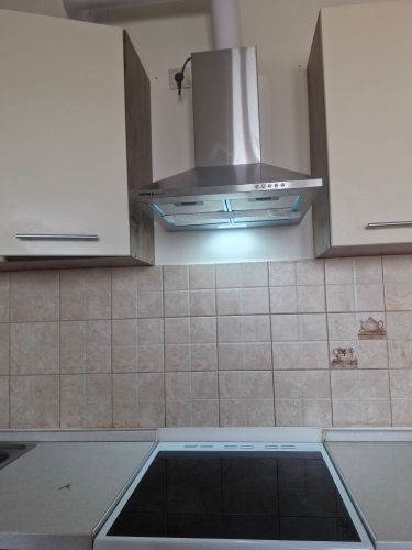 Установка и подключение вытяжки