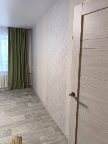 Монтаж пластикового плинтуса