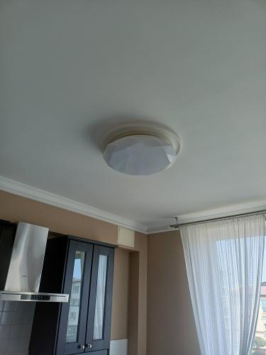 Монтаж и подключение настенно-потолочного светильника