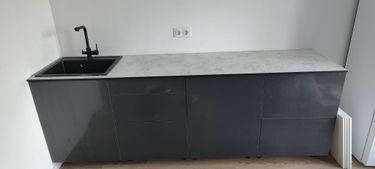 Установка столешницы HPL Установка и подключение врезной мойки Выпил одного отверстия/углубления/присадка под петлю в материалах ДСП/Массив