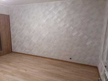 Монтаж потолочного полистрирол/пенополистирол плинтуса