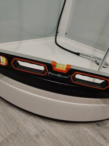 Установка душевой кабины шириной до 90 см