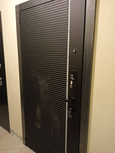 Установка входной двери весом до 95 кг