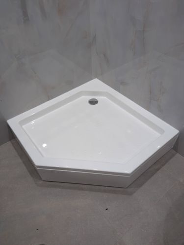 Установка душевого поддона из акрила/стали